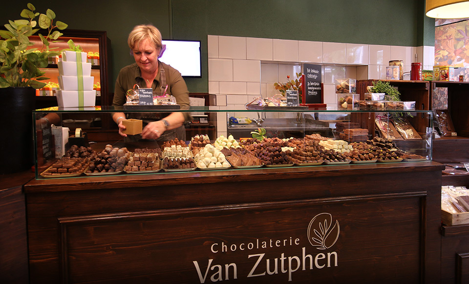 Ambachtelijke handgemaakte chocolade en bonbons bij Chocolaterij van Zutphen in Losser